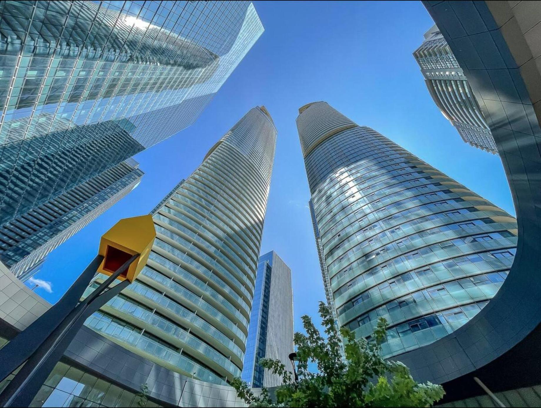 Presidential Suite Heart Of Downtown With Stunning View Toronto Bagian luar foto