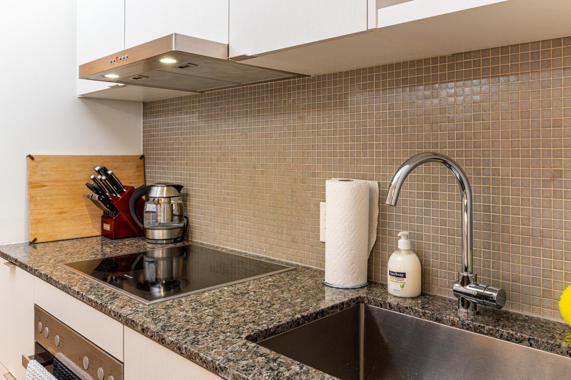 Presidential Suite Heart Of Downtown With Stunning View Toronto Bagian luar foto